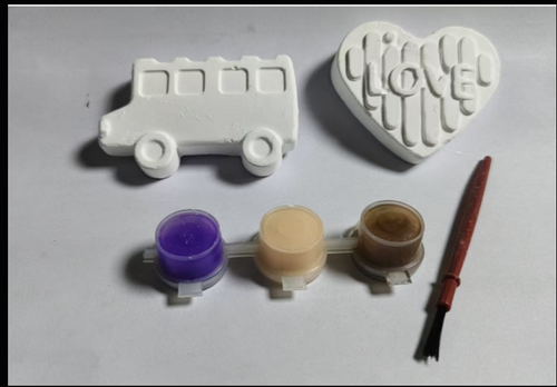 2D石膏人形箱入りインターネットセレブの子供用手作り絵画と着色落書き卸売価格